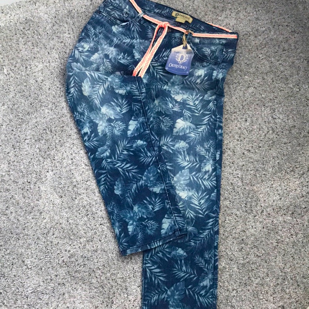 Printed jeans